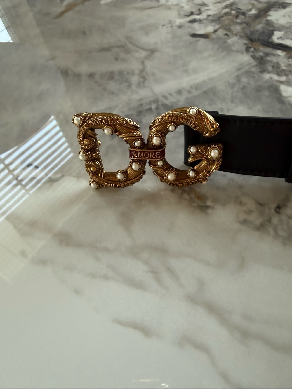 Dolce & Gabbana Black Leather Belt with Gold Pearl-Embellished 'DG' Buckle - Picture 7 of 11